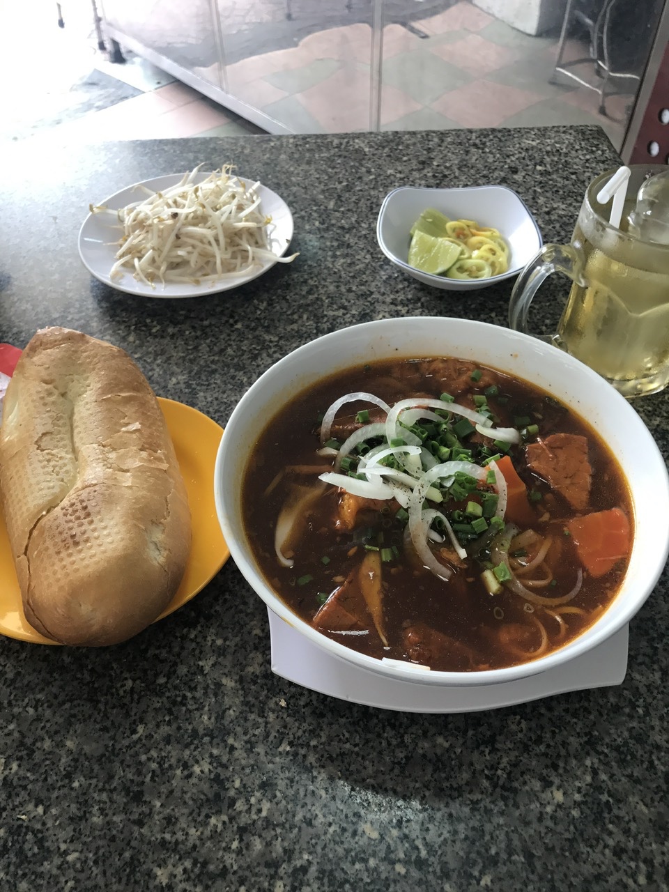 ミエンクア(Miến Cua)